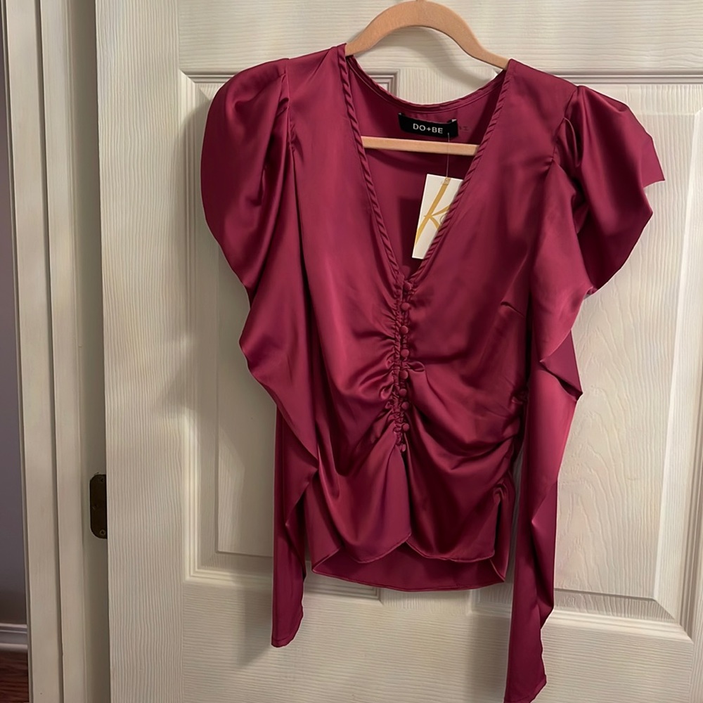DO+BE sz.Small top - Never Worn
